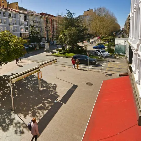 Center 2* Santander